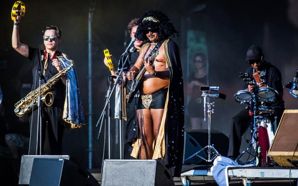 King Khan & The Shrines