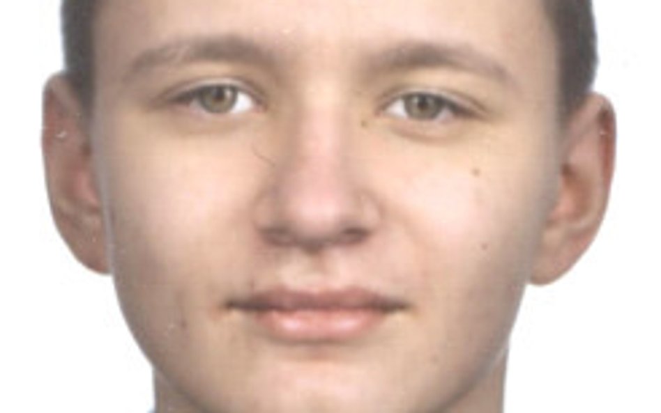 Każdy, kto posiada wiedzę na temat aktualnego miejsca pobytu Mateusza Koczarskiego, może pomóc w jeg