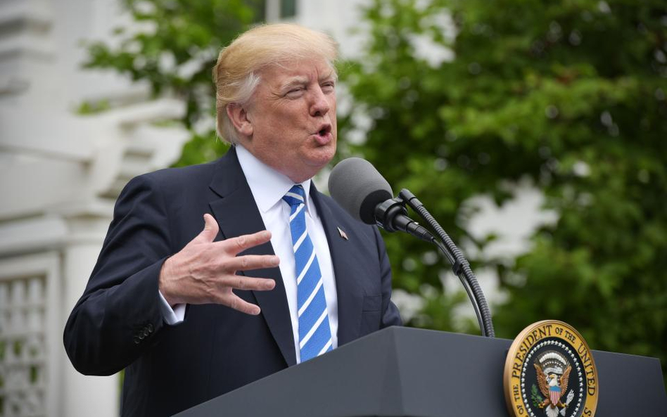 Trump chce podzielić banki
