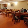 EM Lab pomoże klientom negocjować ceny usług takich jak np. nocleg w hotelu, wynajem sal