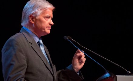 Cimoszewicz: Kompromitacja radykałów z PiS