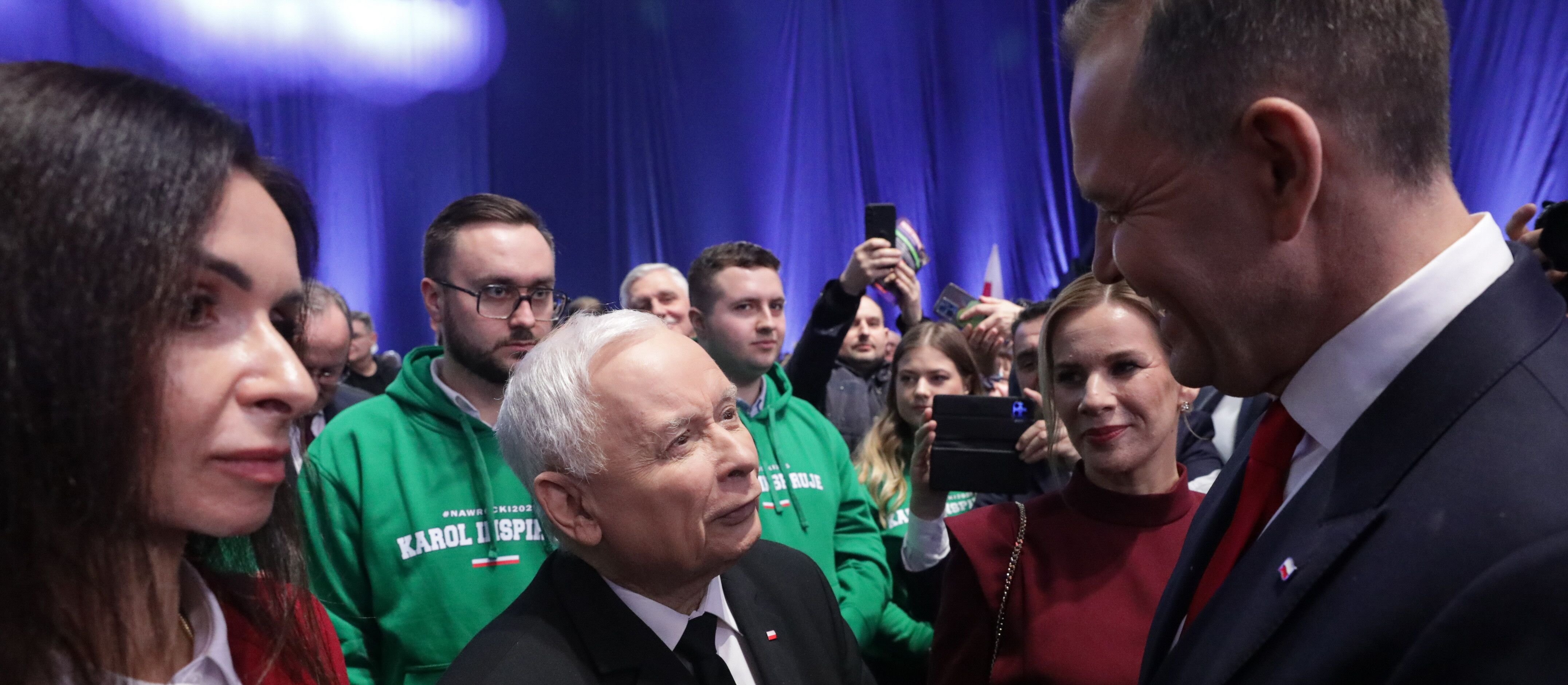 Sondaż: Spada zaufanie do prezydenta Karola Nawrockiego