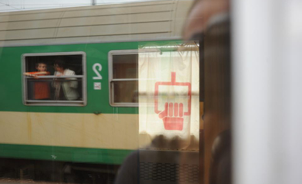 Spór o zarobki nowych szefów PKP