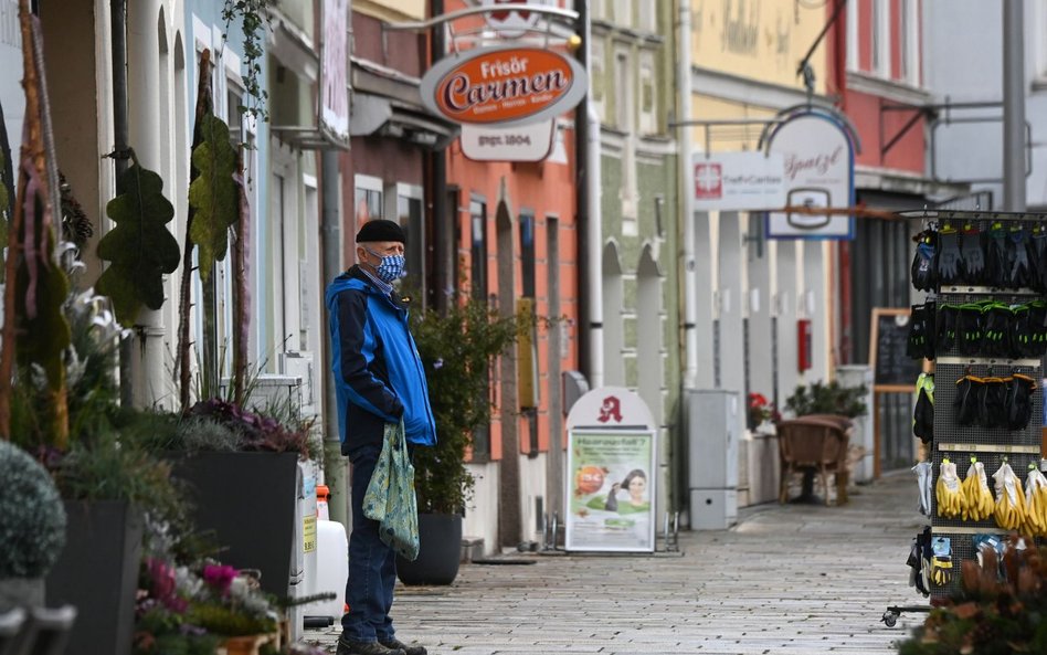 Niemcy: Rekordowy wzrost liczby zakażeń. Prawie 15 tys.