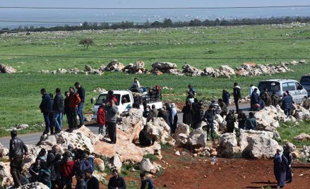 Turcy otoczyli Afrin, cywile odcięci od pomocy