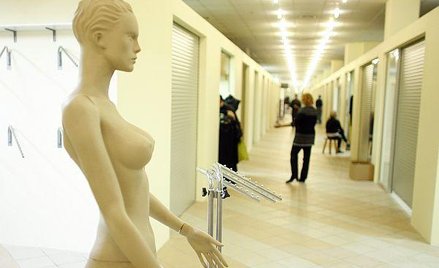 Niemcy: niepokojący spadek sprzedaży detalicznej