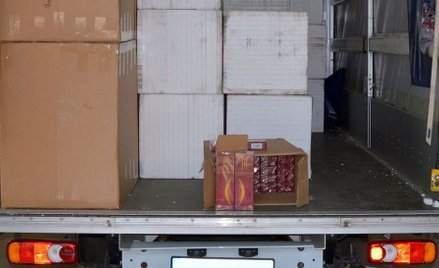 Deklarował przewóz styropianu. W środku papierosy za 350 tys. zł