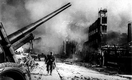 Armia Czerwona na ulicach Gdańska, marzec 1945 r.