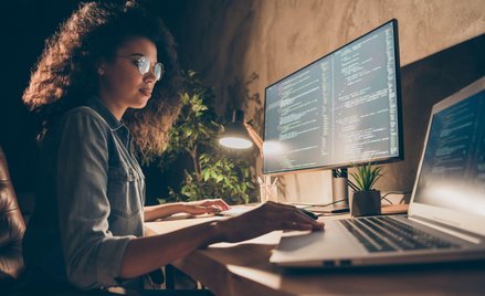 Język programowania Java jest stale udoskonalany, dlatego co pewien czas udostępniane są jego aktual