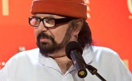 Zbigniew Hołdys boi się bomby w kształcie znicza. A my boimy się o Hołdysa