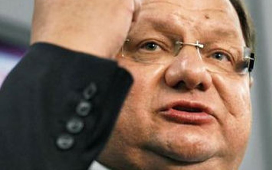 Ryszard Kalisz w sprawie pomnika na Krakowskim Przedmieściu