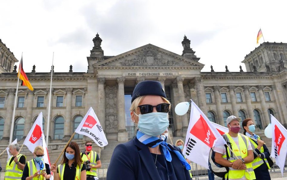 Niemcy uratują inne firmy, nie tylko Lufthansę