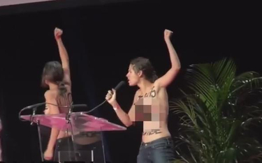 Francja: Działaczki Femen odsłoniły piersi na muzułmańskiej konferencji