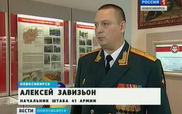 Dowodzący w okolicach Doniecka generał Aleksiej Zawizion, jeszcze jako generał w Nowosybirsku (kadr 
