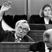 Przyjęta w 1997 roku Konstytucja RP mówi o przyrodzonej godności człowieka – zwraca uwagę autor. Na 