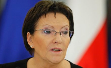 Premier zrzuca balast