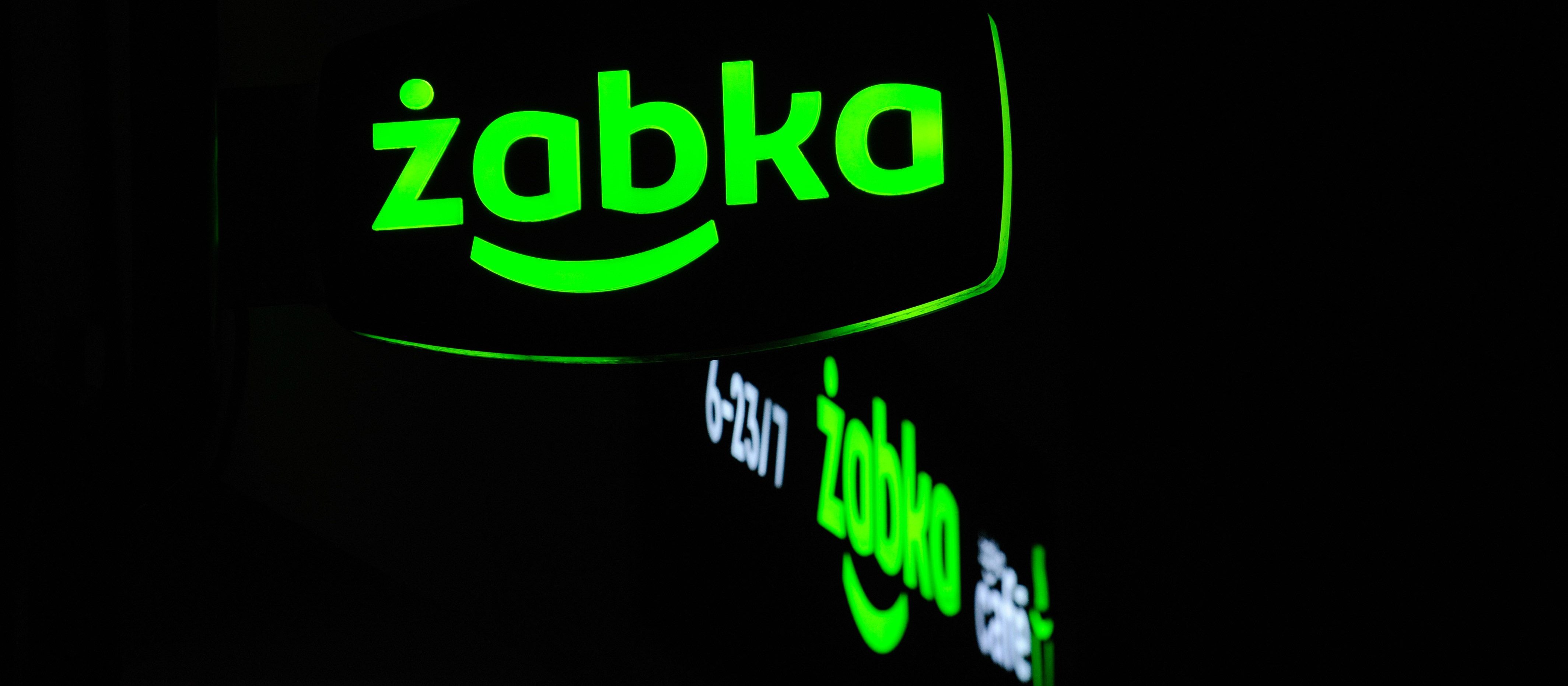 Żabka zaskakuje. Szybszy rozwój i dywidenda