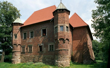 Gmina promuje Muzeum Zamek w Dębnie, organizując tu m.in. turniej rycerski