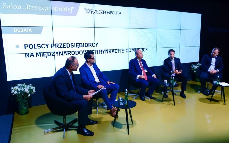 Uczestnicy debaty „Polscy przedsiębiorcy na międzynarodowych rynkach e-commerce”.