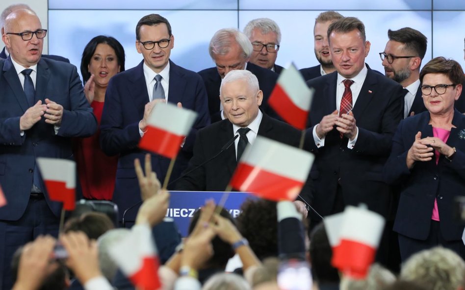 Ogłoszenie wyników exit poll  wyborów parlamentarnych. 15 października 2023