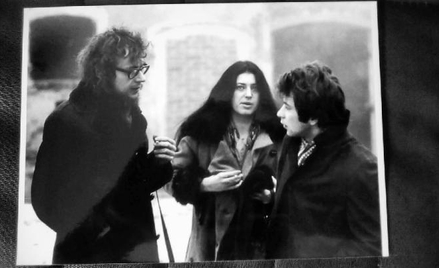 Jerzy Grotowski (z lewej), Teresa Nawrot i Zbigniew Kozłowski w 1973 r. Teresa Nawrot jest dziś jedy