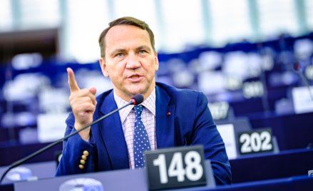 Sikorski: PiS uznał, że Wschód jest lepszy. Wybory nie będą demokratyczne