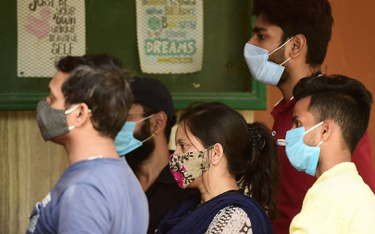 Koronawirus. Indie: Znów ponad 200 tys. zakażeń w ciągu doby