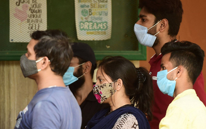 Koronawirus. Indie: Znów ponad 200 tys. zakażeń w ciągu doby