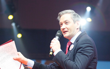 Robert Biedroń osiągnął sukces wyborczy, ponieważ nie prowadził kampanii pod partyjnym szyldem – uwa