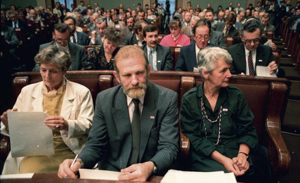 Mandaty zdobyły w 1989 r. m.in. lekarki Olga Krzyżanowska (z lewej) i Zofia Kuratowska (z prawej), k