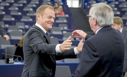 Szef Rady Europejskiej Donald Tusk i przewodniczący Komisji Europejskiej Jean-Claude Juncker