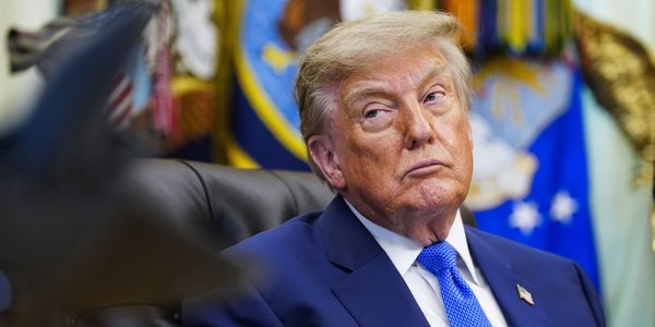 Canadians Demand U.S. Ambassador's Ouster in Petition Signed by Over 60,000