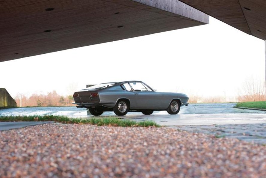 BMW-Glas 3000 V8 to prototypowy model, istnieje tylko jeden egzemplarz. Pseudonim Glaserati nie jest