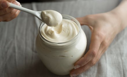 Przed świętami płynie tłusta fala majonezu, żadne tam light