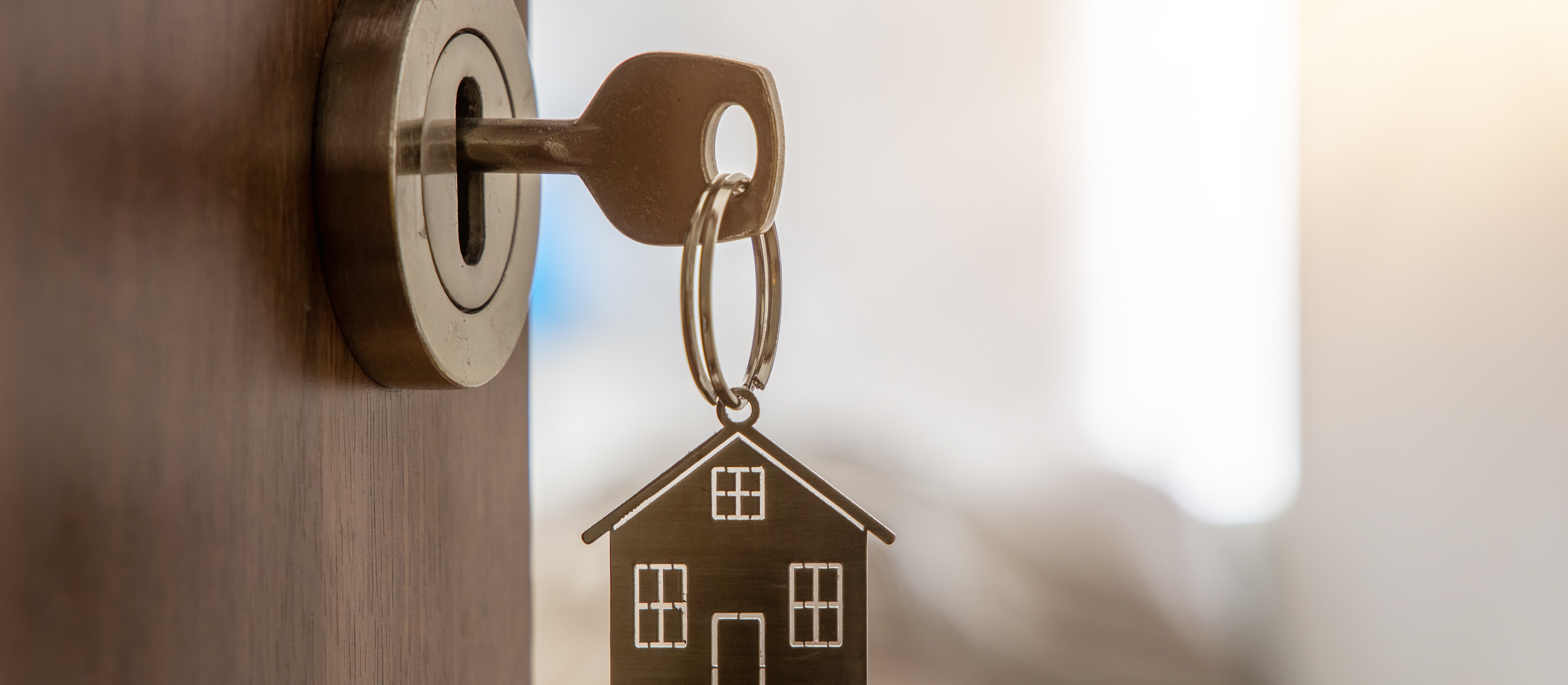 Umorzenie kredytu na dwie inwestycje mieszkaniowe bez ulgi w PIT