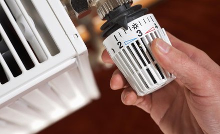 Sąd: zakręcony kaloryfer szkodzi sąsiadom za ścianą