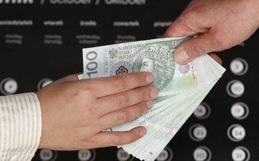 Płace Polaków znów nabierają rozpędu. 5 tys. zł na wyciągnięcie ręki