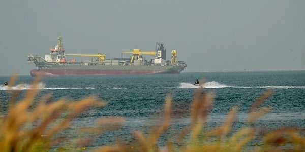 Cieśnina Ormuz sparaliżowana. Setki tankowców utknęły na morzu