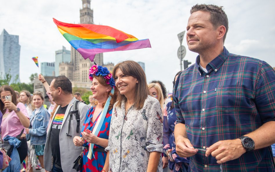 Rafał Trzaskowski aktywnie wspiera Paradę Równości jako pierwszy prezydent w historii miasta