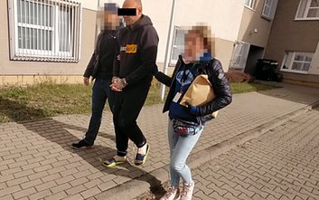 Ofiara poznała swojego przyszłego napastnika w miejskim autobusie