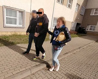 Ofiara poznała swojego przyszłego napastnika w miejskim autobusie