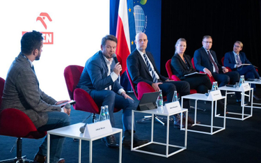 Participants in the debate “A strong multi-energy conglomerate ORLEN as an impulse to accelerate the