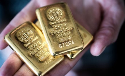 Ucieczka w kierunku bezpieczeństwa. Złoto drożeje