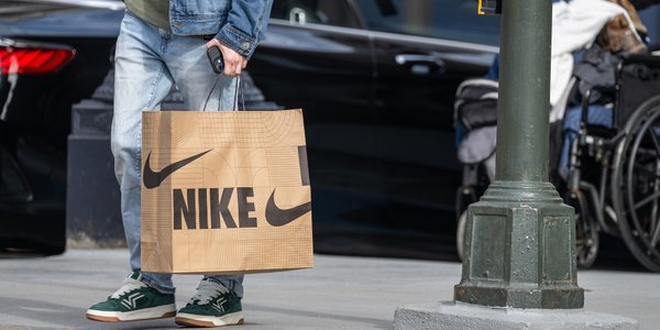 Nike wypada z prestiżowego klubu. Młodzi już nie chcą butów tej marki