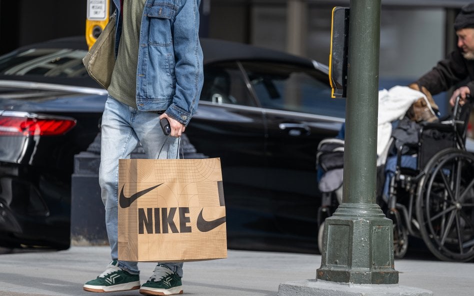 Młodzi już nie biegną po Nike. Kultowa marka zalicza bolesny zjazd