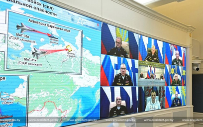 Infografika zaprezentowana prezydentowi Władimirowi Putinowi i Aleksandrowi Łukaszence. W lewym górn