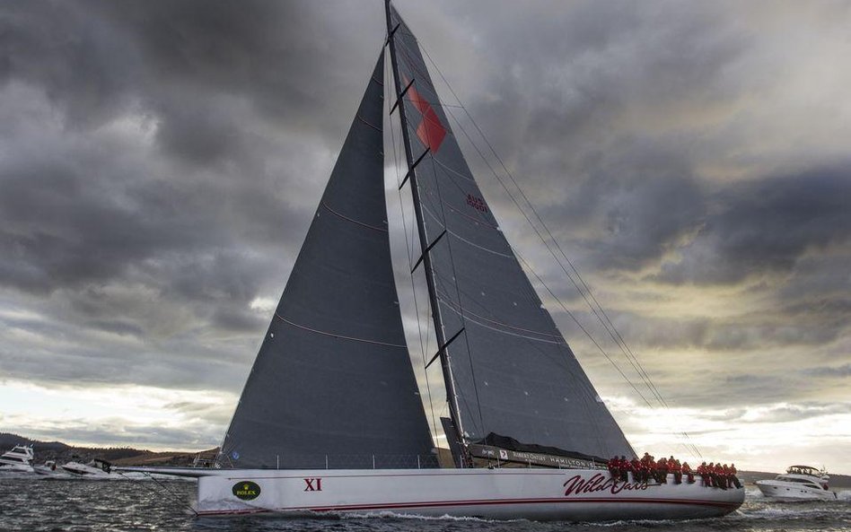 Jachty kończące regaty Sydney-Hobart