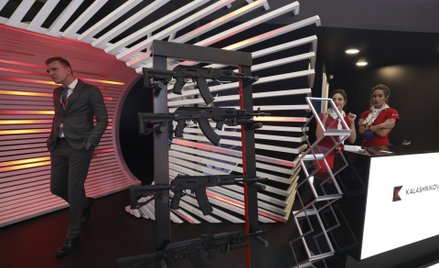 Kałasznikow. Rosja i Indie podpisały gigantyczny kontrakt na produkcję broni