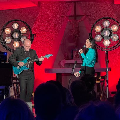 Podczas Mokotowskich Zaduszek Jazzowych 2025 spotkają się wybitni artyści, by poprzez muzykę oddać h