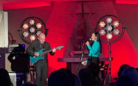 Podczas Mokotowskich Zaduszek Jazzowych 2025 spotkają się wybitni artyści, by poprzez muzykę oddać h